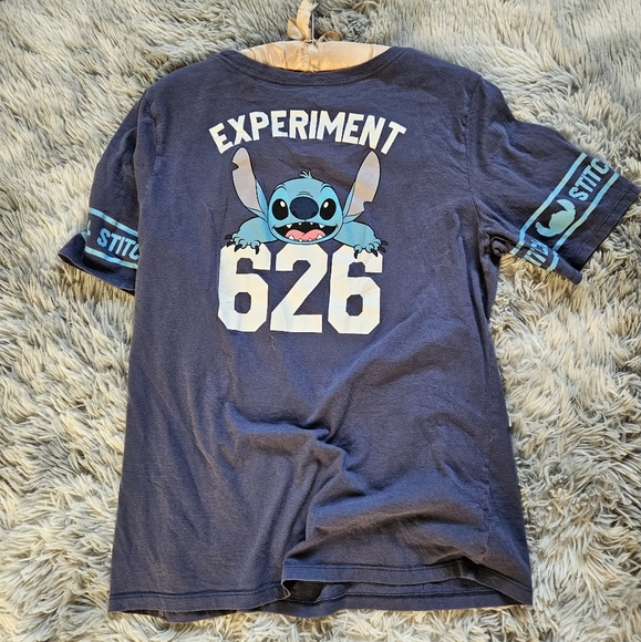 👕 2/$20Lilo & Stitch Tee Disney - Picture 6 of 7